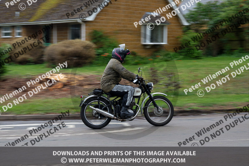 Vintage motorcycle club;eventdigitalimages;no limits trackdays;peter wileman photography;vintage motocycles;vmcc banbury run photographs